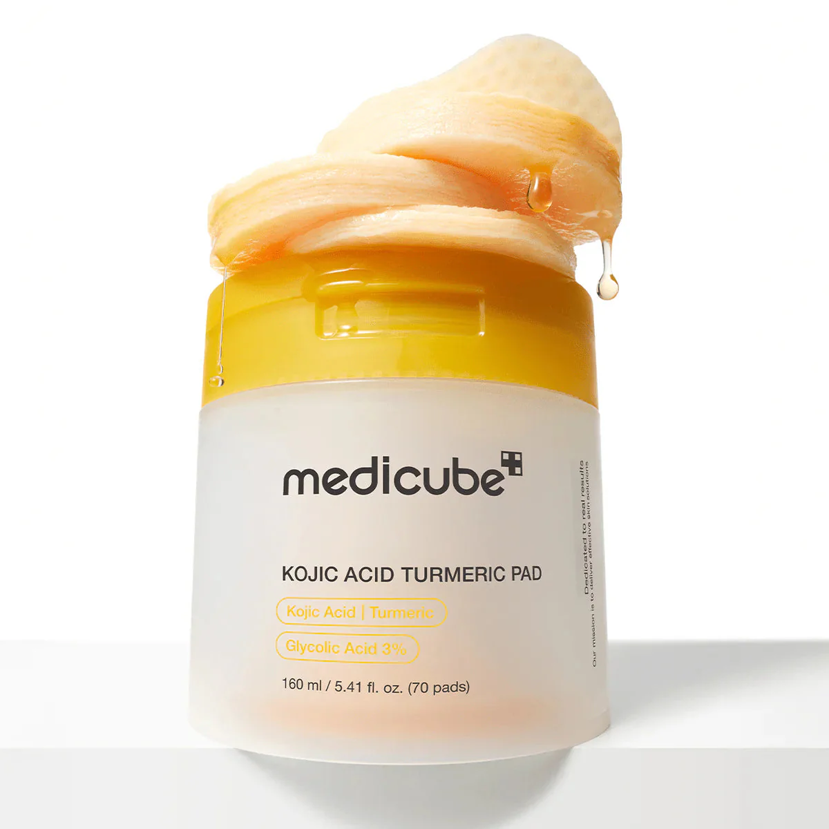 MEDICUBE Kojic Acid Turmeric Clarifying Toner Pads