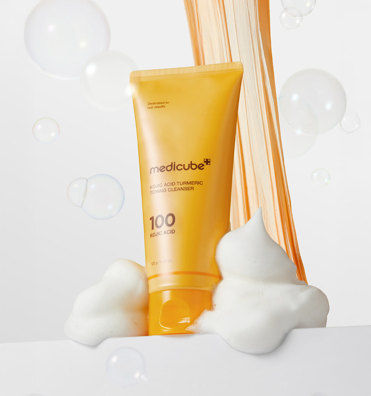 MEDICUBE Kojic Acid Turmeric Cleansing Foam (with Free Pore Brush)