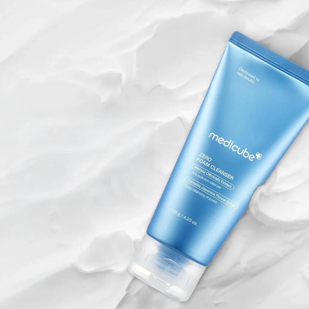 MEDICUBE Zero Pore Foam Cleanser