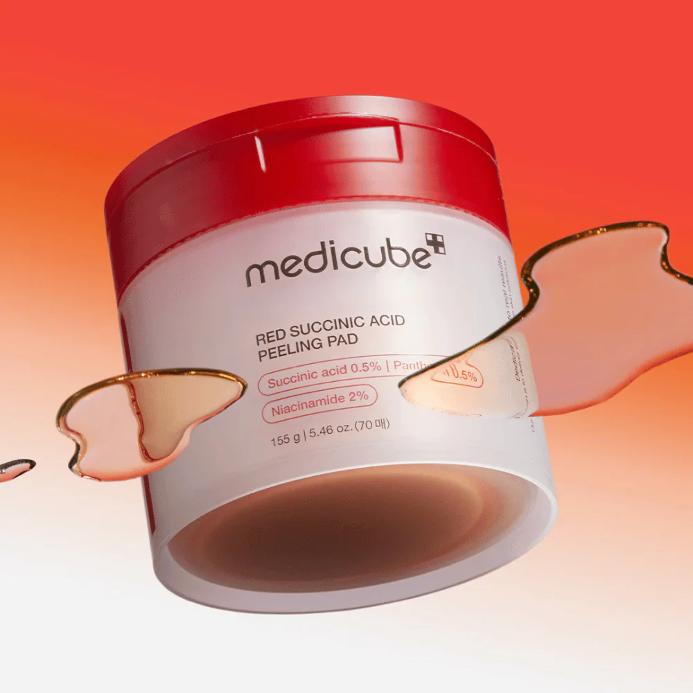 MEDICUBE Red Succinic Acid Exfoliating Facial Peeling Pads